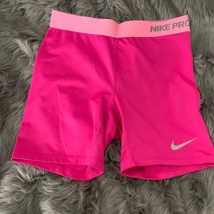NIKE PRO Girls Compression Shorts